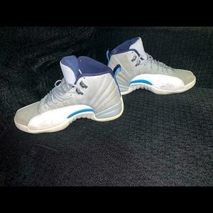 Air Jordan 12 Retro Basketball Sneakers Wolf Grey